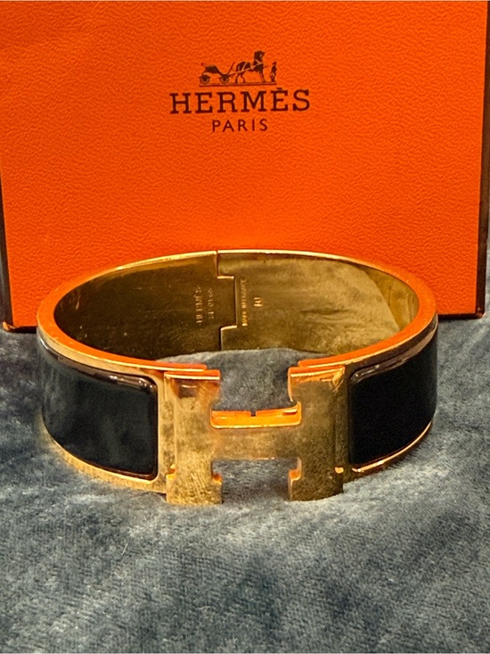 Hermes Jewelry - Hermès Clic Clac H PM Bracelet Black Enamel Gold